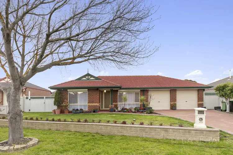 22 Maple Place, Craigieburn VIC 3064