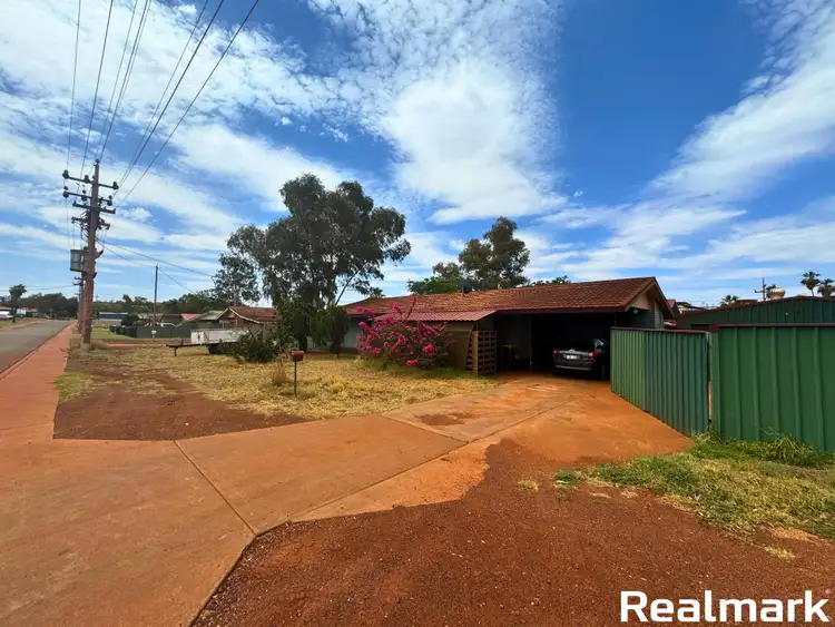 2 Ross Avenue, Newman WA 6753