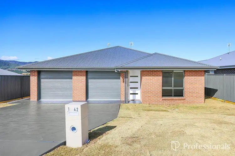 1/42 Wattle Street, Kootingal NSW 2352