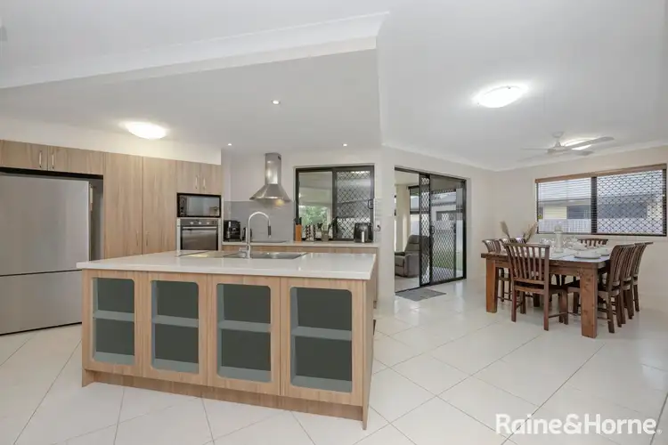102 River Boulevard, Idalia QLD 4811