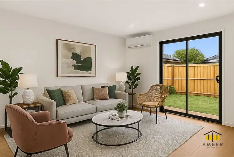 Main view of Homely townhouse listing, 1/17 Juniper Crescent, Thomastown VIC 3074