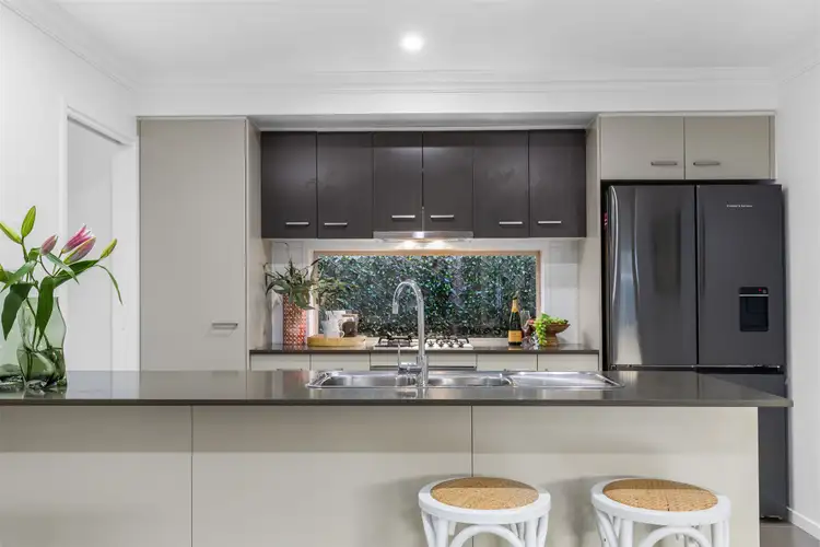 11 Sanctuary Place, Upper Kedron QLD 4055