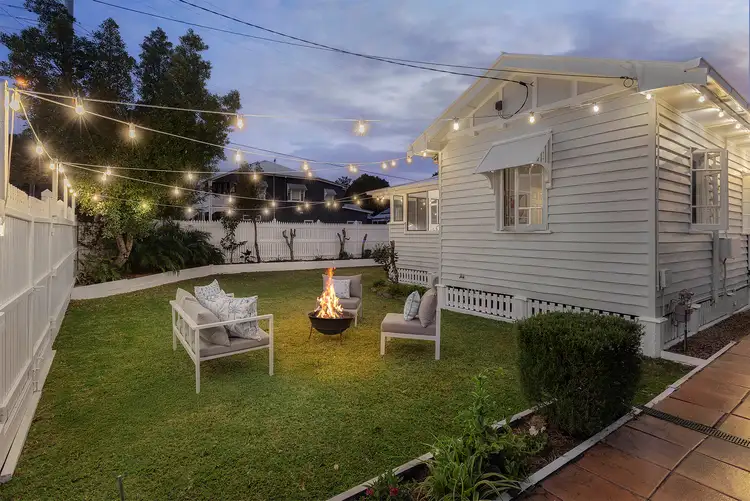 141 Glen Holm Street, Mitchelton QLD 4053