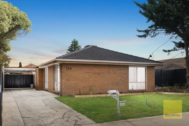 128 Point Cook Road, Seabrook VIC 3028