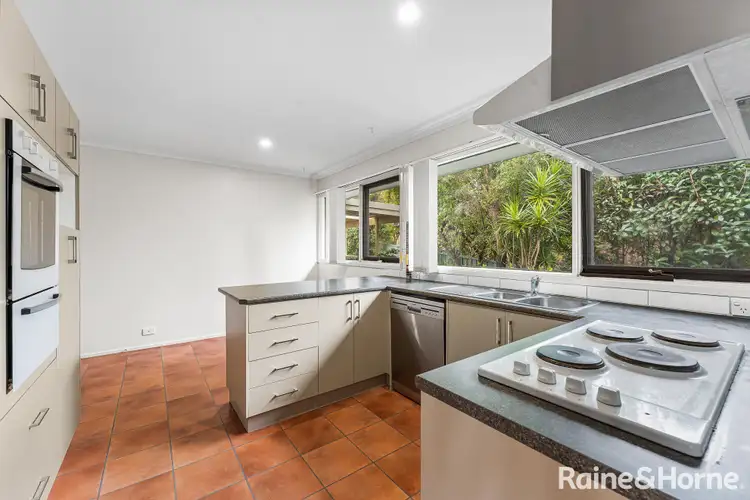 Fourth view of Homely house listing, 2 Tisher Place, Ambarvale NSW 2560