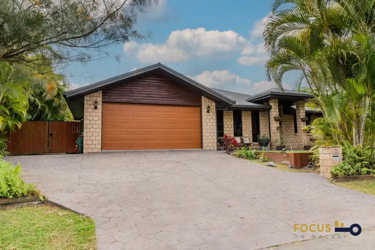 20 Amelia Drive, Mirani QLD 4754