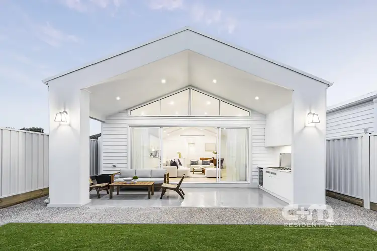 5b Curie Avenue, Oak Park VIC 3046