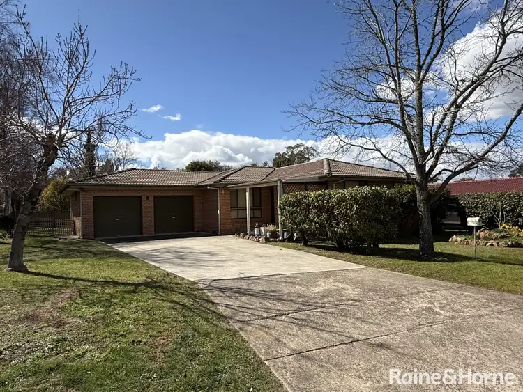 3 Amangu Close, Orange NSW 2800