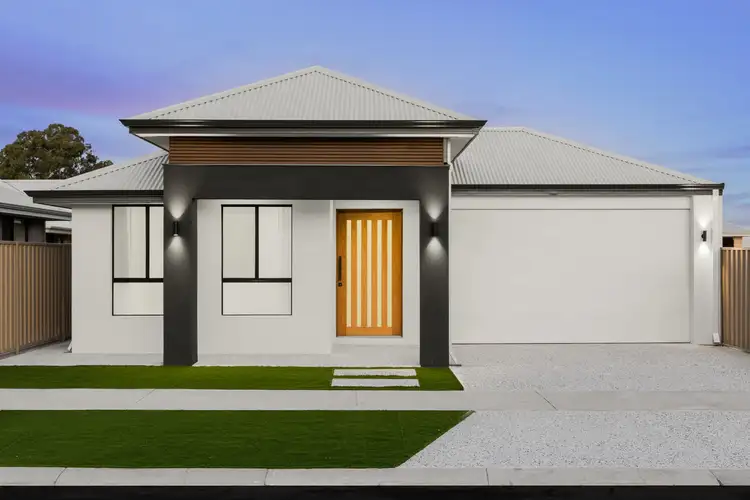 4 Tulipwood Loop, Piara Waters WA 6112