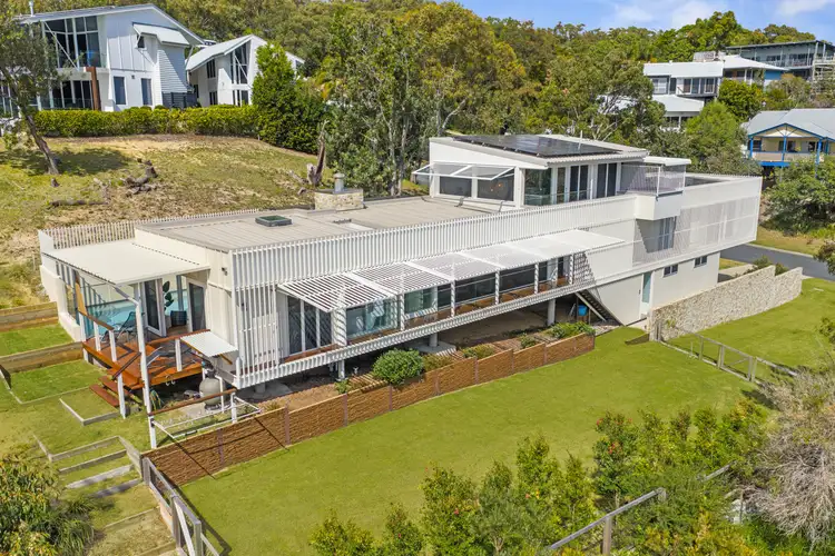85 Tramican Street, Point Lookout QLD 4183