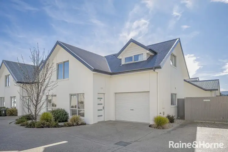 19/9 Maranoa Road, Kingston TAS 7050