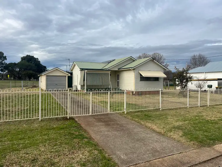13 Gilmore Street, Coolah NSW 2843