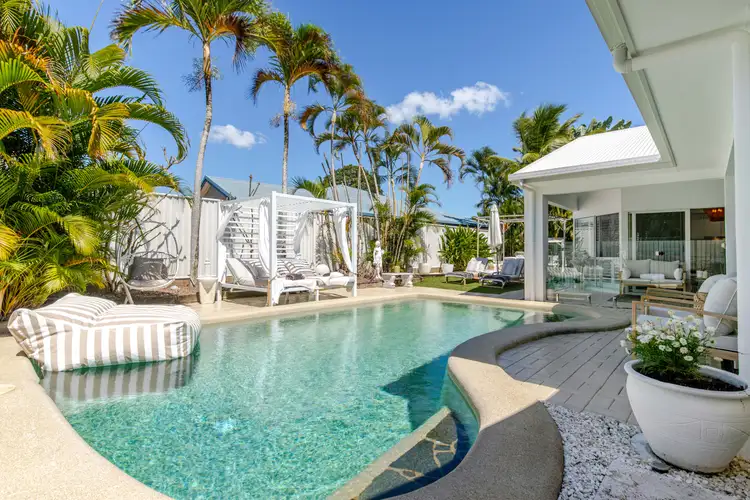 6 Ulysses Avenue, Port Douglas QLD 4877