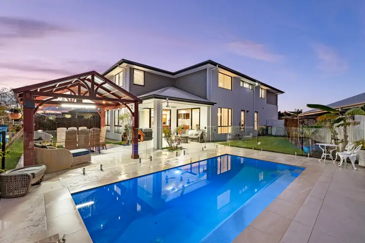 71 Emerald Drive, Helensvale QLD 4212