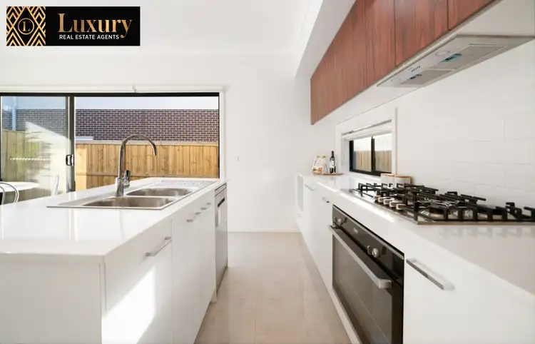 Third view of Homely house listing, 33 Wildlife Circuit, Fraser Rise VIC 3336
