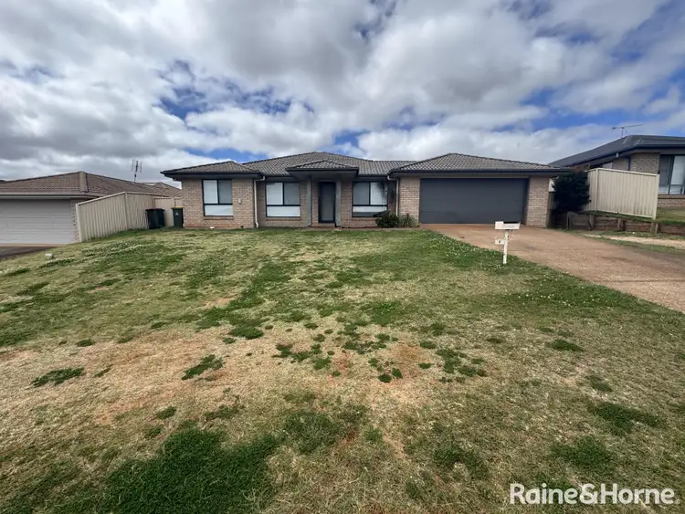 8 Frangipani Drive, Kingaroy QLD 4610