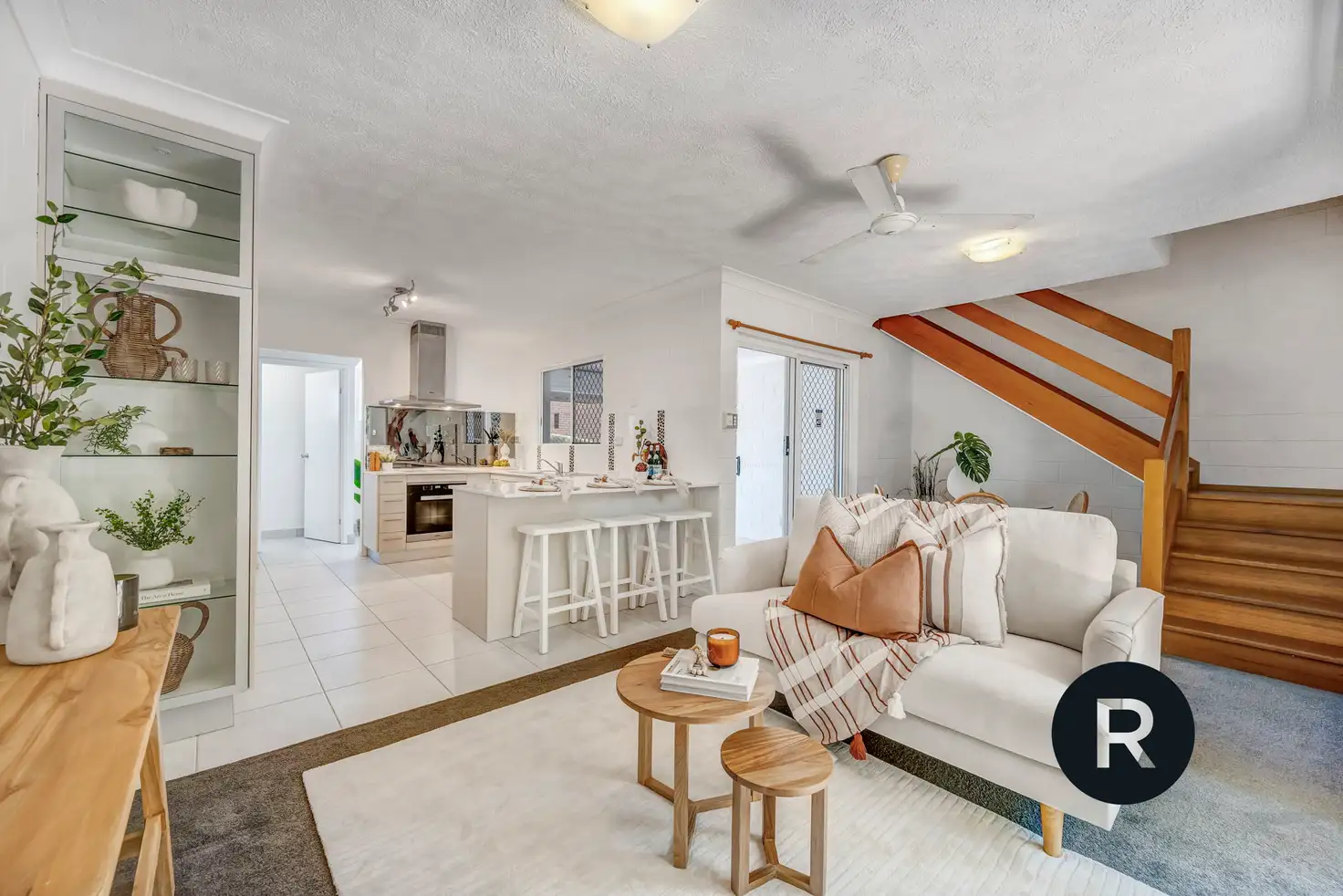 Main view of Homely townhouse listing, 2/20 Carr Street, Hermit Park QLD 4812