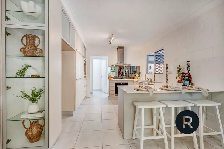 Fifth view of Homely townhouse listing, 2/20 Carr Street, Hermit Park QLD 4812