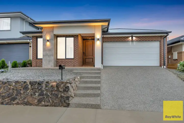185 Maracana Avenue, Manor Lakes VIC 3024