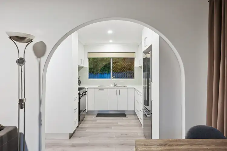 8B Fairfax Road, Swan View WA 6056