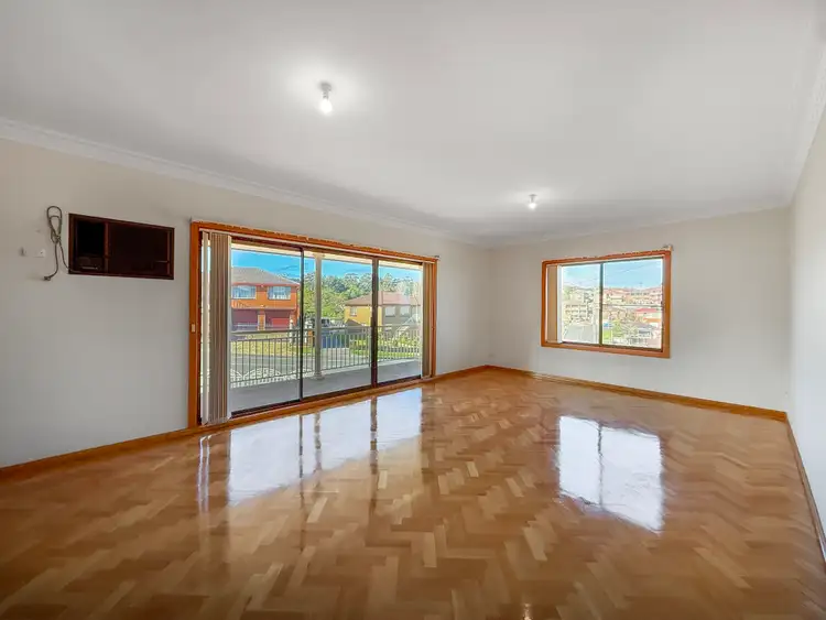 11 Anna Avenue, Warrawong NSW 2502