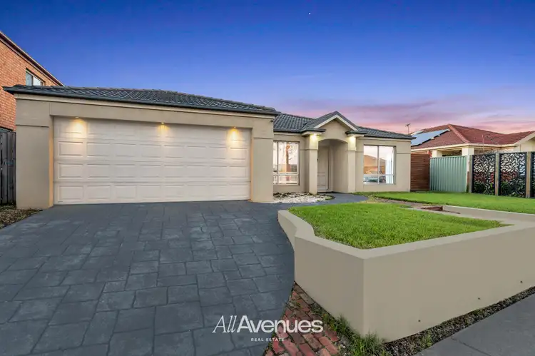 16 Foxwood Drive, Cranbourne East VIC 3977