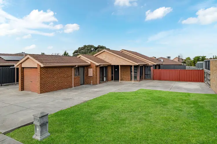 Fifth view of Homely house listing, 31 Newlyn Drive, Craigieburn VIC 3064