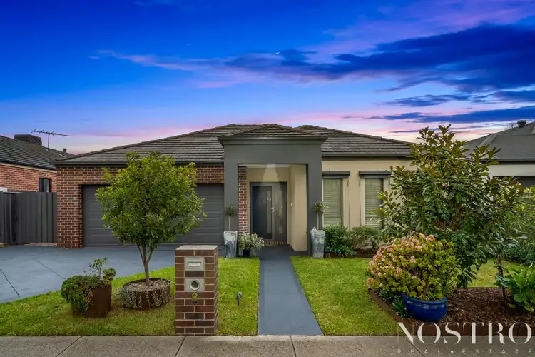 8 Mount Eccles Way, South Morang VIC 3752