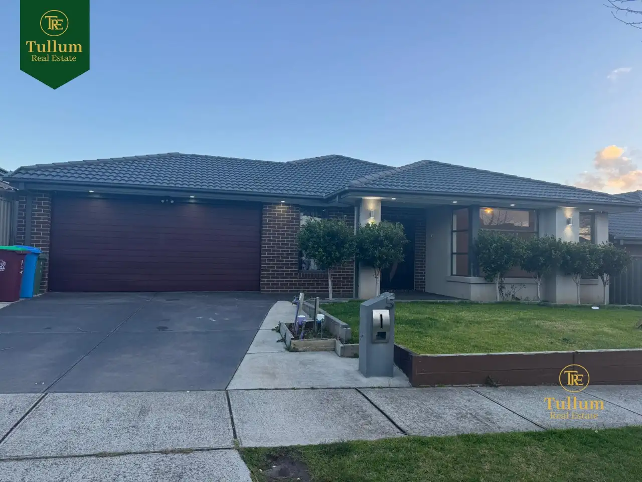 Main view of Homely house listing, 5 Barter Crescent, Cranbourne East VIC 3977