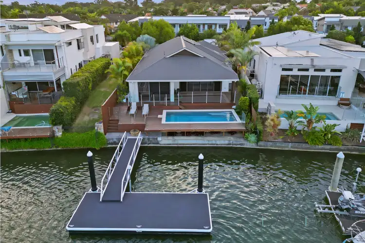 53 Compass Drive, Biggera Waters QLD 4216