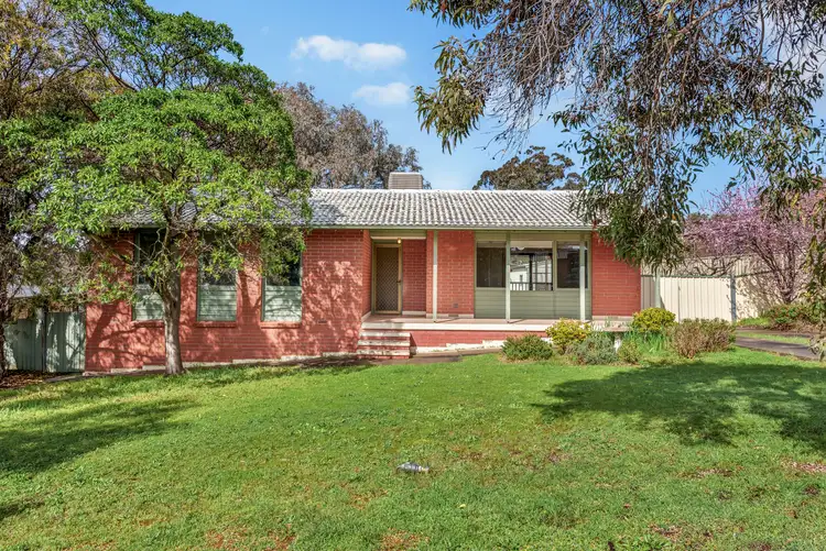 Second view of Homely house listing, 4 Flanders Court, Hackham West SA 5163