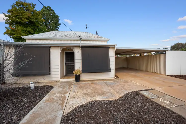 17 Balfour Street, South Kalgoorlie WA 6430