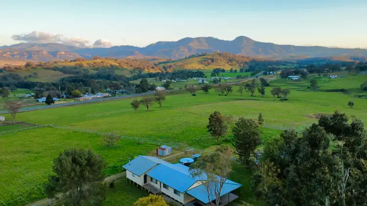 12 Lorraine Street, Wingen NSW 2337