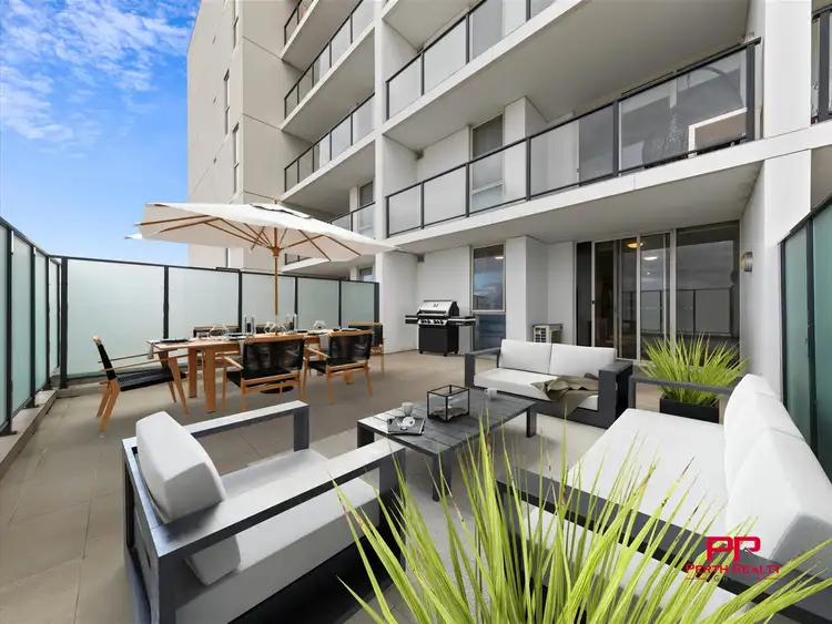 317/18 Cecil Avenue, Cannington WA 6107