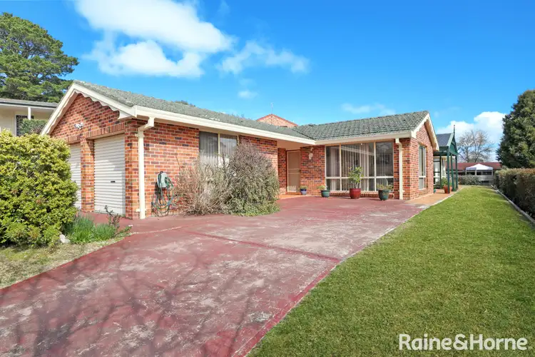 17 Thwaites Drive, Moss Vale NSW 2577