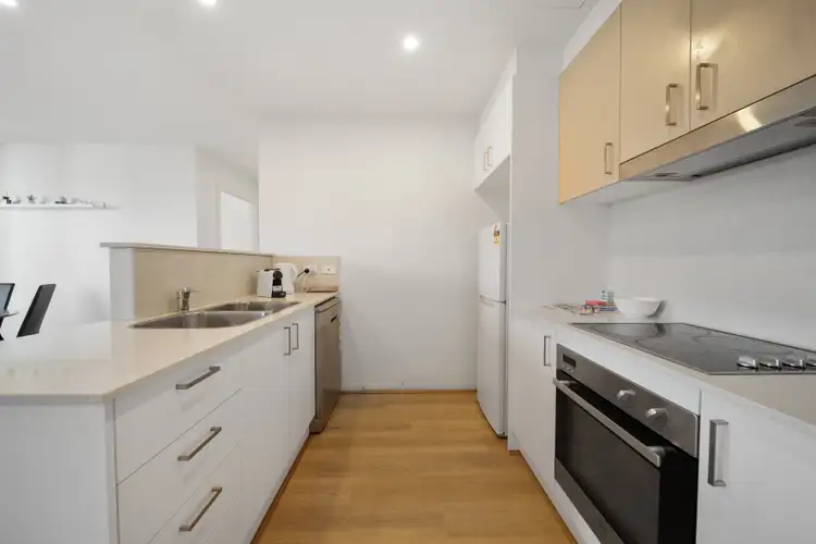25 John Gorton Drive