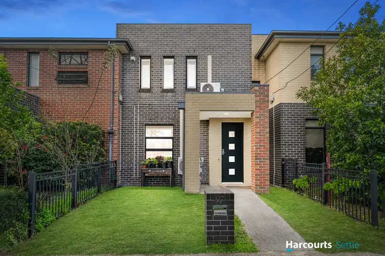 97 Rosebank Avenue, Clayton South VIC 3169