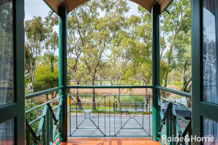 5/60-64 Sir Ross Smith Boulevard, Oakden SA 5086