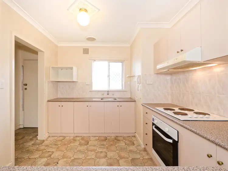 Fifth view of Homely house listing, 11/33 Steward Way, Orelia WA 6167