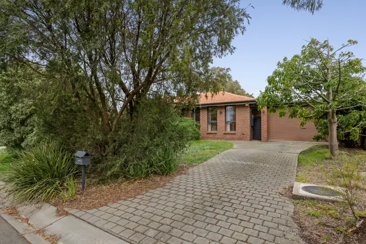 1 Eton Close, Sunbury VIC 3429
