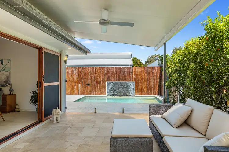 132 Grand Parade, Kawana Island QLD 4575