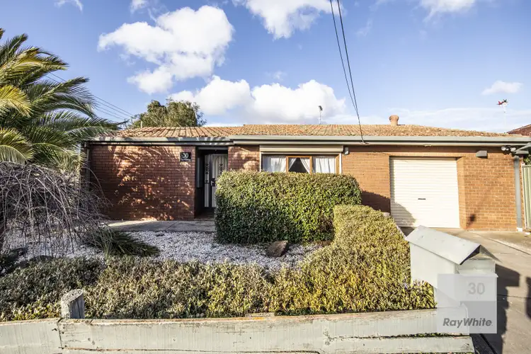 30 Don Avenue, Hoppers Crossing VIC 3029