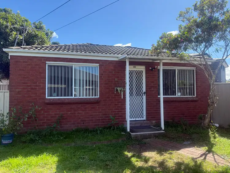 10A Wattle Avenue