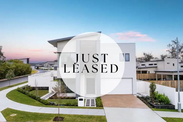 18 Kersbrook Terrace, Gledswood Hills NSW 2557