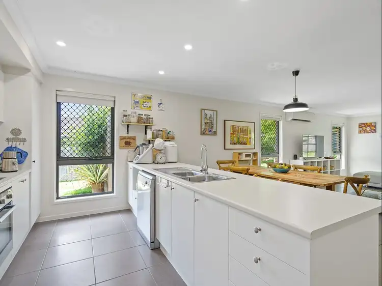 14 Charles Street, Everton Hills QLD 4053