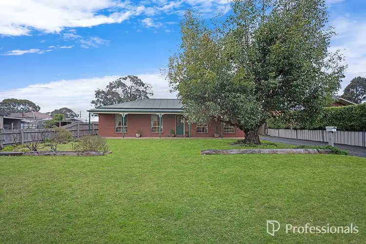 3 Bayley Street
