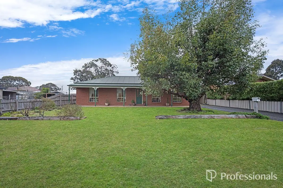Main view of Homely house listing, 3 Bayley Street, Hamilton VIC 3300