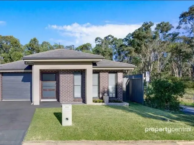 101 Ridgetop Drive, Glenmore Park NSW 2745