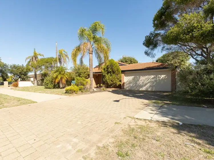 55 Oakwood Crescent, Waikiki WA 6169