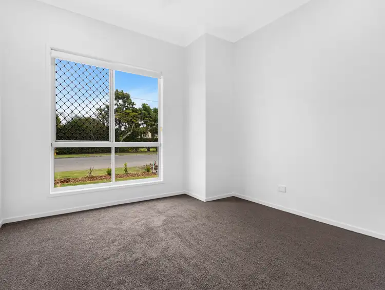 Third view of Homely house listing, 2/143 Long Street, Point Vernon QLD 4655